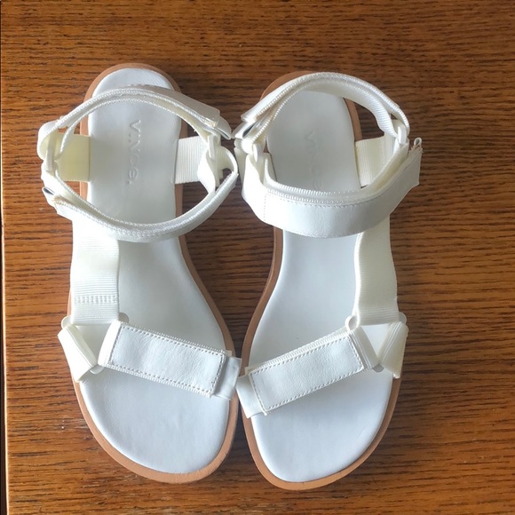 Vince Parks Sandal BNIB - Picture 3 of 4